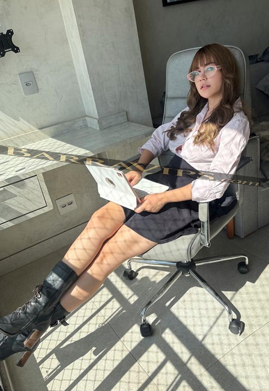 LUNA PRADO acompanhante em Rio De Janeiro — foto 9